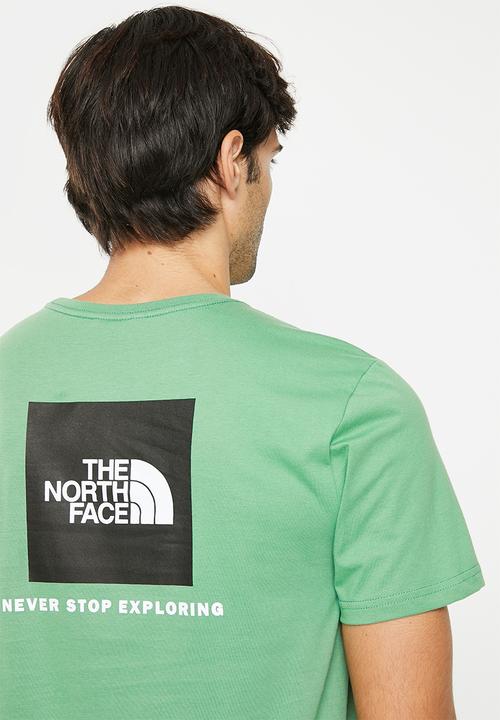The North Face - Short sleeve redbox tee - eu - deep grass green (n11)