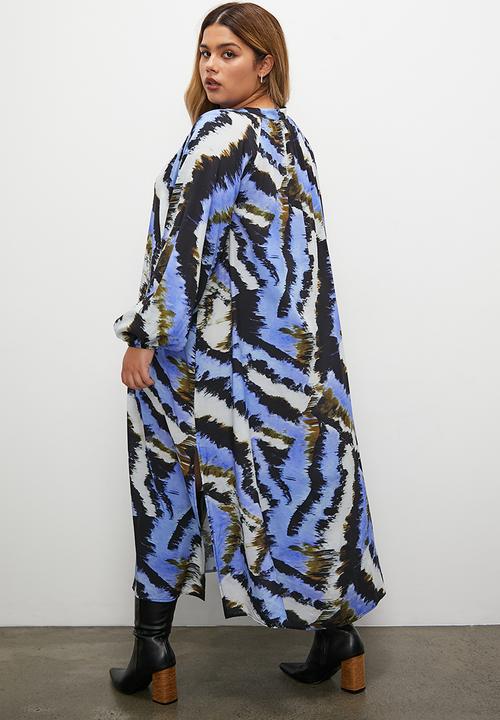 Superbalist - Button through raglan shirt dress - bold abstract