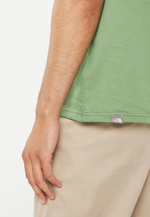 The North Face - Short sleeve never stop exploring tee - deep grass green (n11)