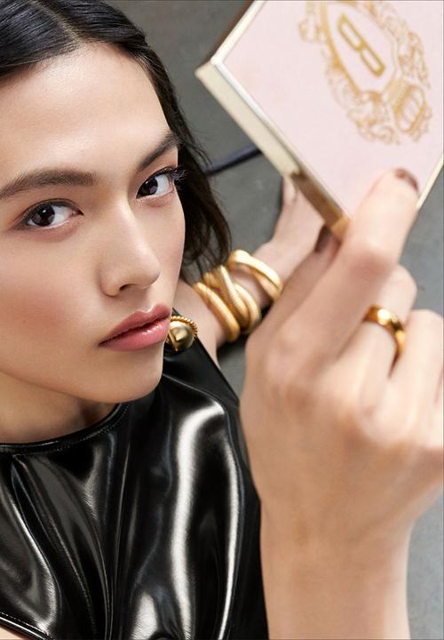 BOBBI BROWN - In The City Sculpted Glow Face Palette - Medium
