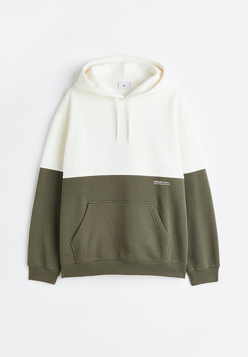 H&M - Relaxed fit hoodie - khaki green/block-coloured