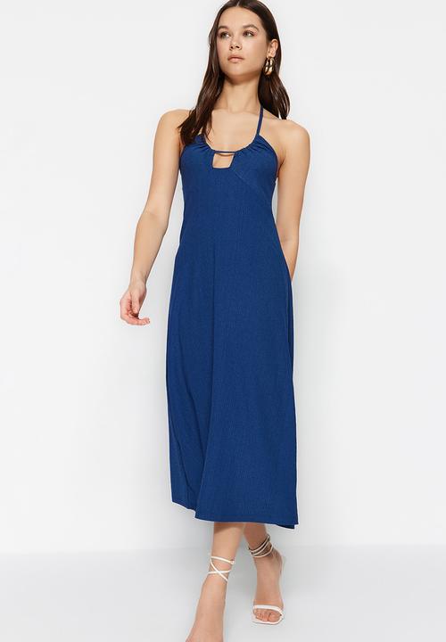 Trendyol - Tie up midi skater dress - navy