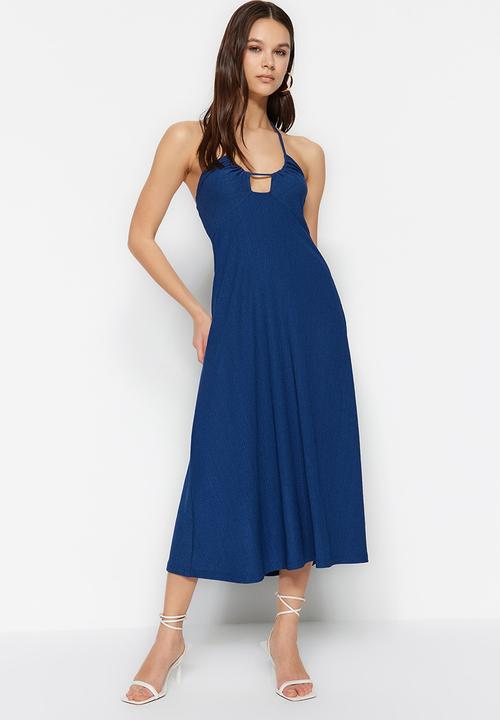 Trendyol - Tie up midi skater dress - navy