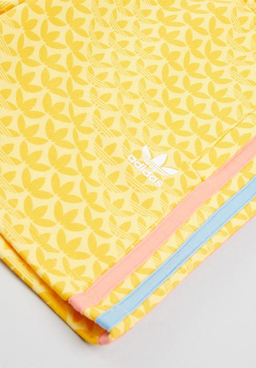 adidas Originals - Short & tee set - white/yellow 