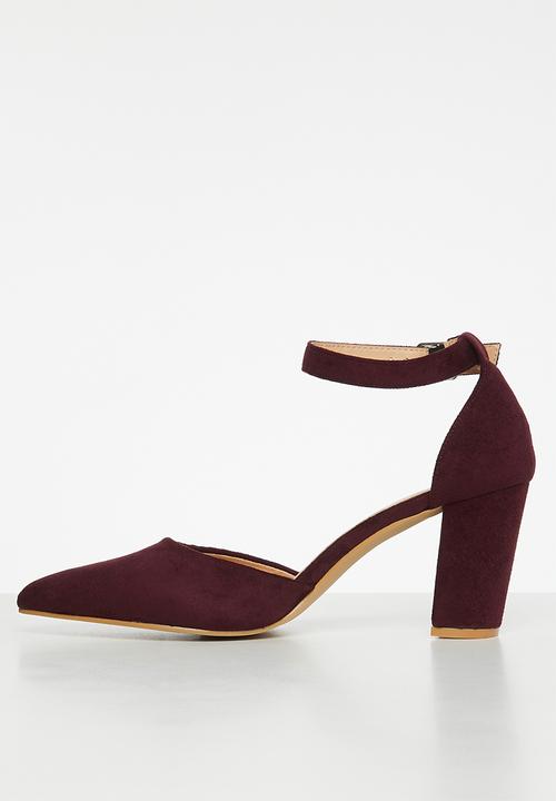 edit - Chloe anklestrap block heel - burgundy