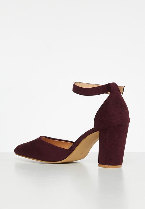 edit - Chloe anklestrap block heel - burgundy