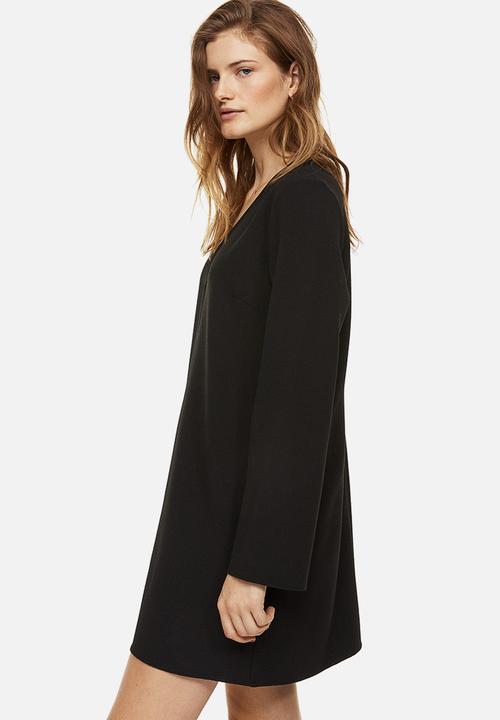 H&M - V-neck dress - black