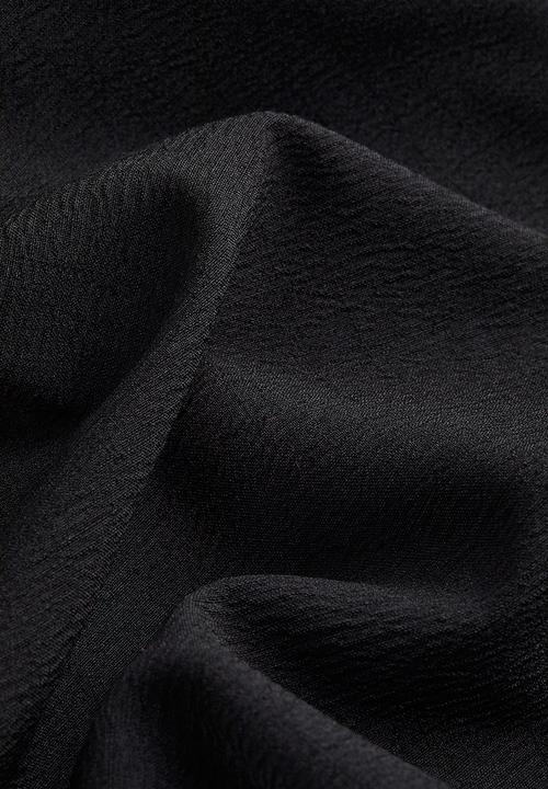 H&M - V-neck dress - black