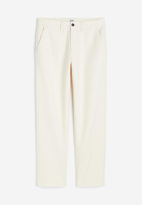 H&M - Essentials no 9: the chinos - cream