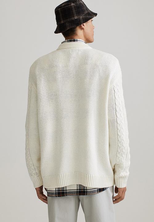 H&M - Relaxed fit cable-knit jumper - beige