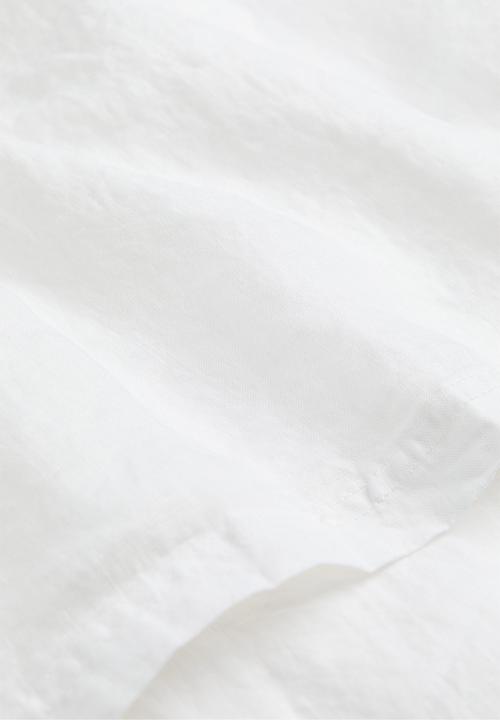 H&M - Washed linen tablecloth - white