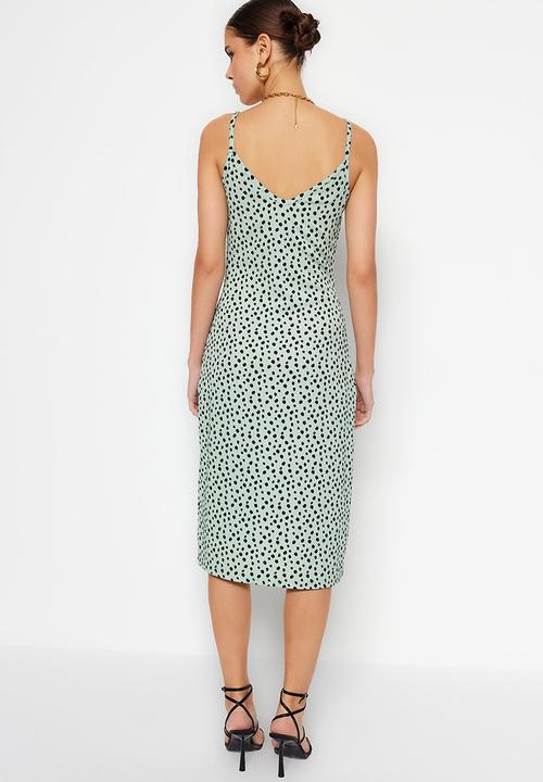 Trendyol - Ruched v-neck detail dress - mint