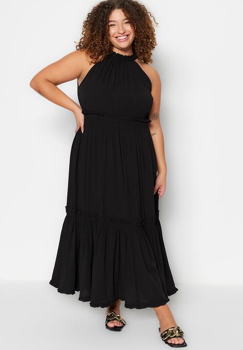 Trendyol - Plus high neck tiered dress - black
