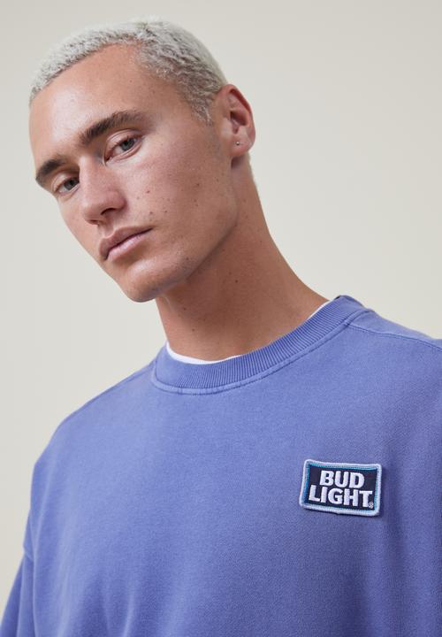 Cotton On -  Budweiser oversized crew sweater - lcn bud mazarine blue/bud light 
