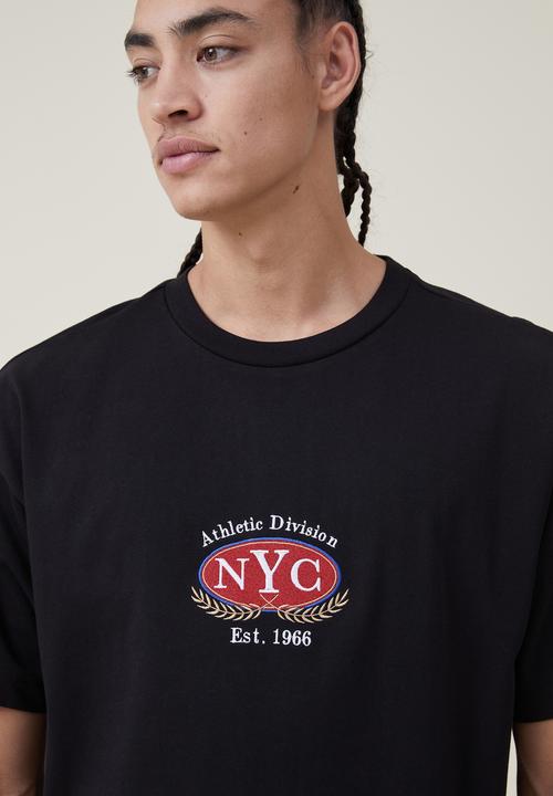 Cotton On - Heavy weight T-shirt - black/nyc athletic division