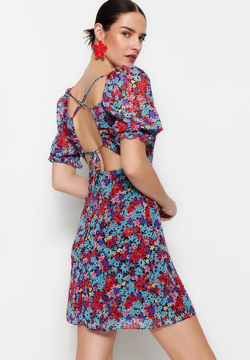 Trendyol - Floral sweetheart a-line dress - muti