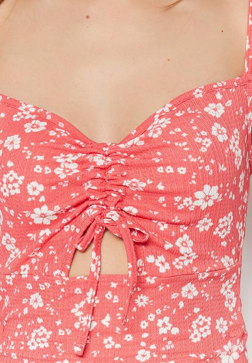 Trendyol - Cut out ruched dress - pink