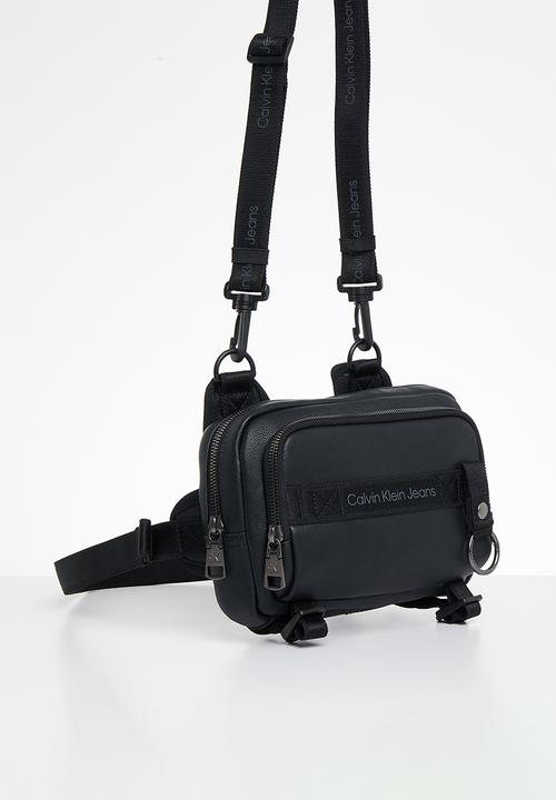 Calvin Klein - Explorer harness21 pu - black