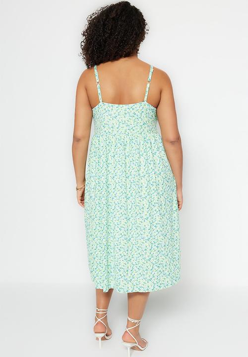 Trendyol - Plus high neck floral dress - green