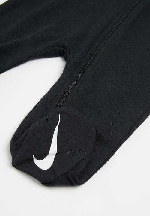 Nike - Nkn essentials footed coverall - black