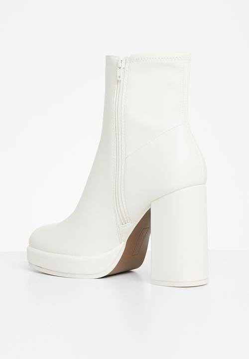 Call It Spring - Izabelle boot - ice