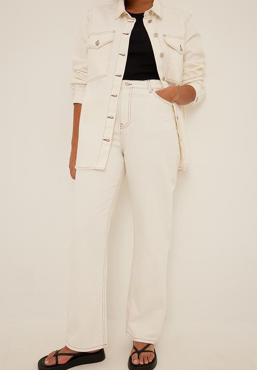 NA-KD - Contrast seam straight jeans - ecru