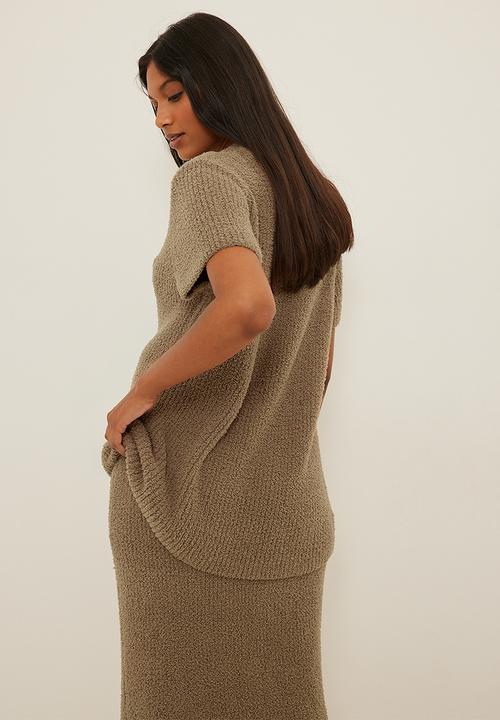 NA-KD - Fuzzy knitted midi skirt - brown