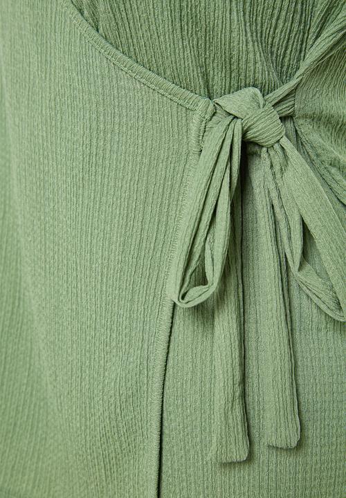 Trendyol - Plus wrap top - dark mint