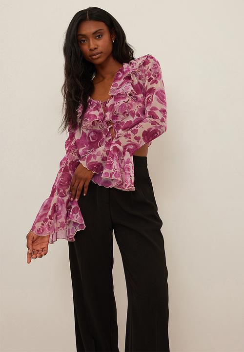 NA-KD - Tie front frill chiffon blouse - red/pink roses