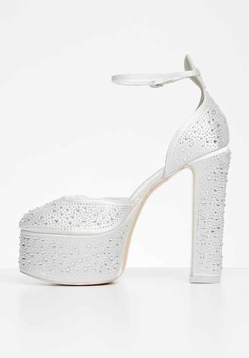 Public Desire - Effie closed toe platform block heel - silver
