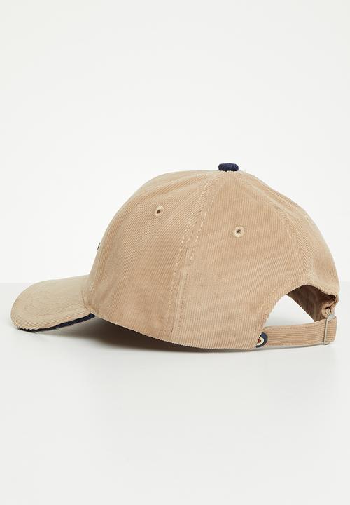 Ben Sherman - Corduroy peak cap - sand 