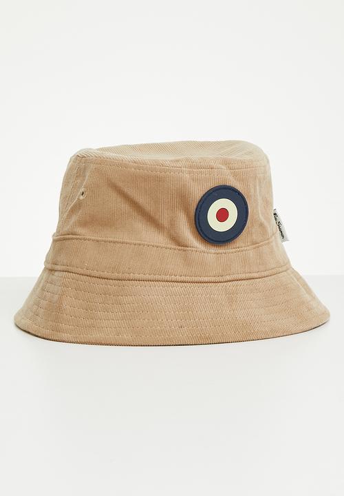 Ben Sherman - Corduroy bucket hat - sand