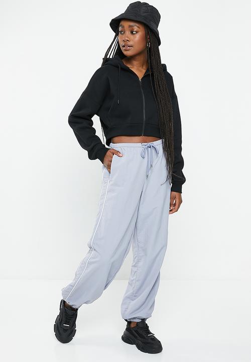 Factorie - Relaxed lightweight track pant - silver bullet/white