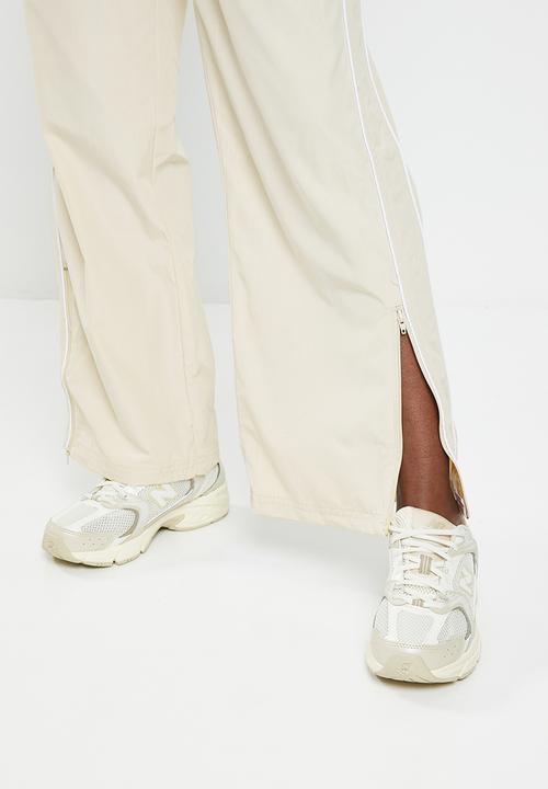 Factorie - Straight leg woven trackpant - light stone/white