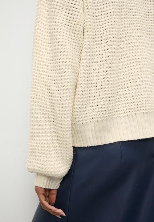 Superbalist - Stitch interest crew neck  - ecru