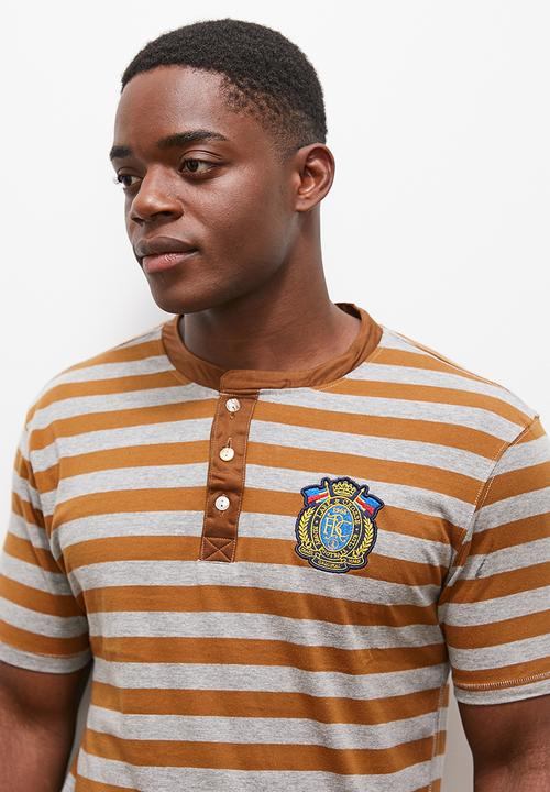 Lark & Crosse - L&c striped grandpa tee - taupe