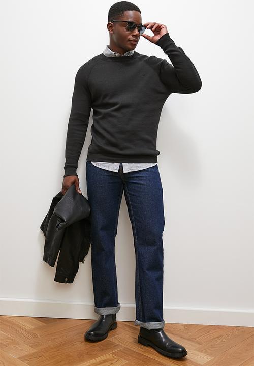 Lark & Crosse - Slim fit long sleeve crew neck pullover - black