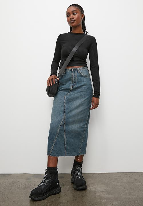 Blake - Open knit cut n sew tee - black