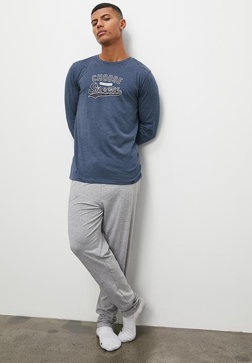 Superbalist - Graphic print long sleeve sleep tee - blue melange