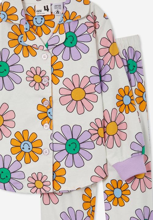 Cotton On - Angie long sleeve pyjama set - vanilla/happy daisies