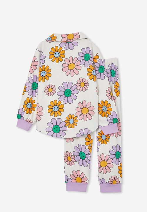 Cotton On - Angie long sleeve pyjama set - vanilla/happy daisies