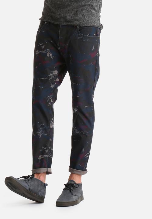 diesel camo pants