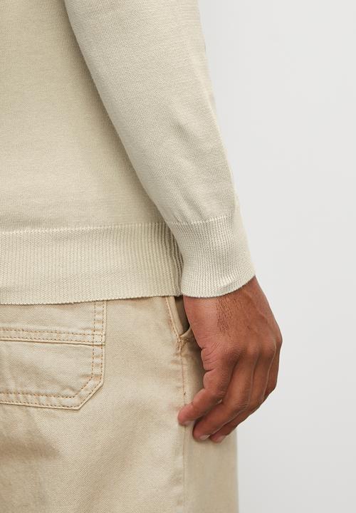 Superbalist - Slim fit long sleeve v-neck knit - oatmeal