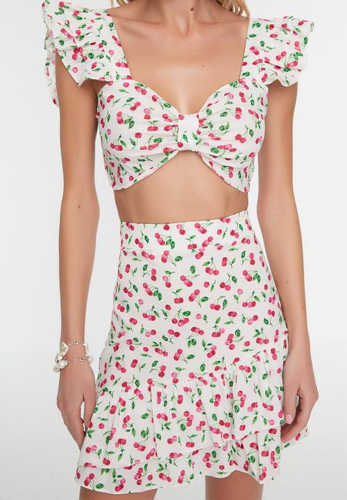 Trendyol - Cherry co-ord set - white/red