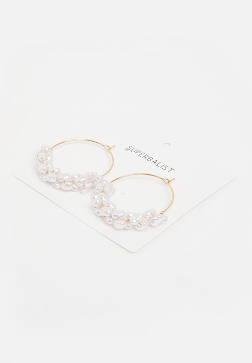 Superbalist - Julia hoop earrings - cream
