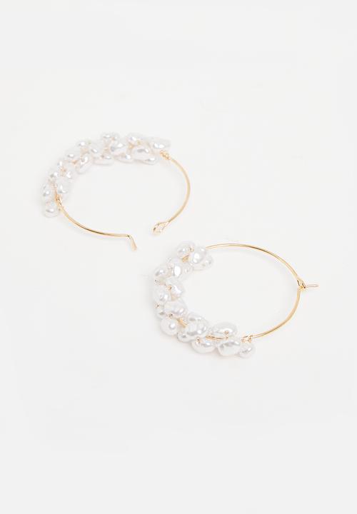 Superbalist - Julia hoop earrings - cream