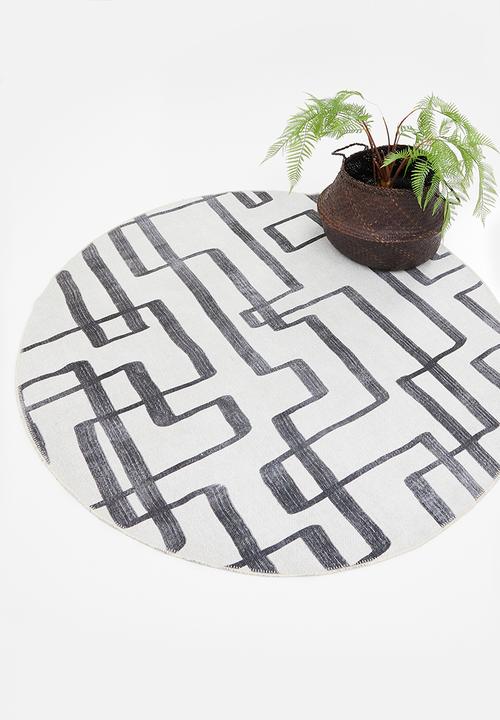 Hertex Fabrics - Angle round rug - black