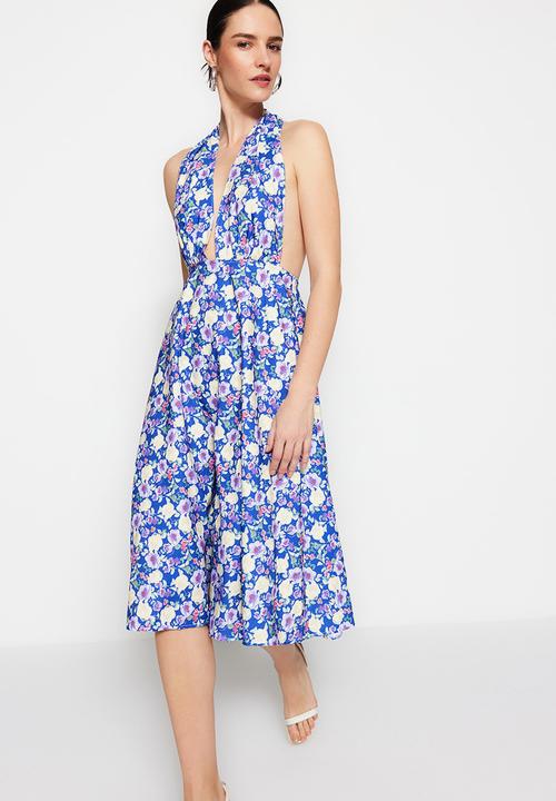 Trendyol - Halter-neck ruffle hem dress - multi blue