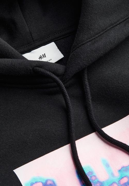 H&M - Relaxed fit printed hoodie - black/new york lights