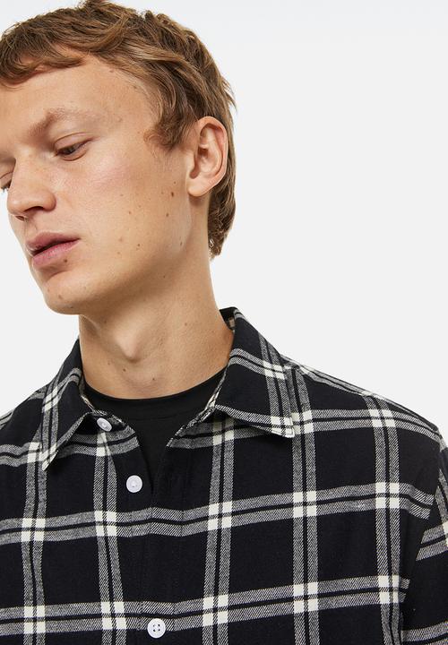 H&M - Regular fit checked shirt - black/white checked